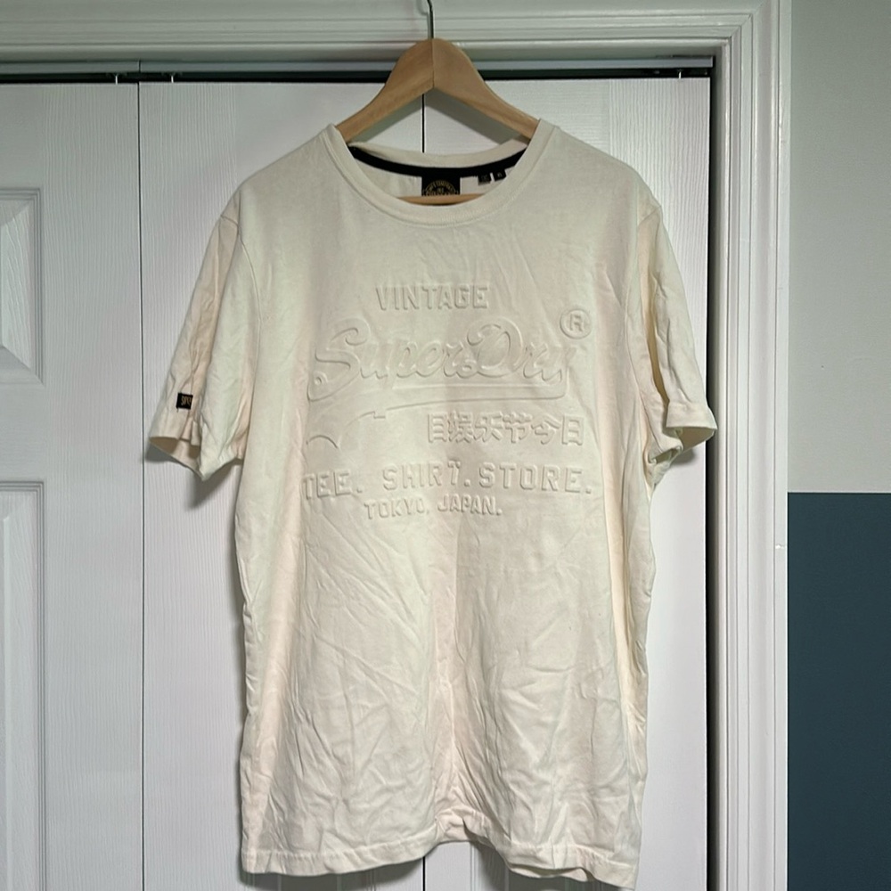 Superdry T-shirt